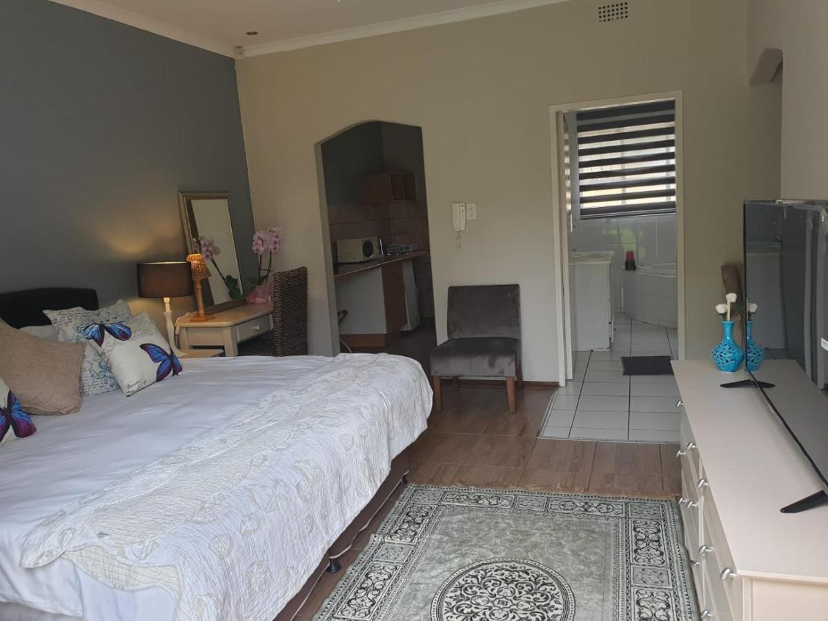 Matina Guest House Johannesburg Buitenkant foto