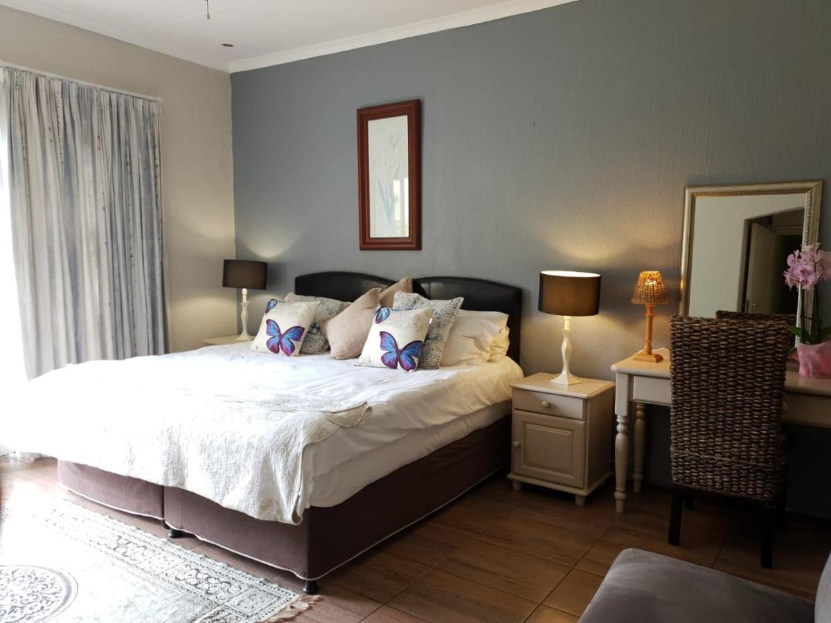 Matina Guest House Johannesburg Buitenkant foto
