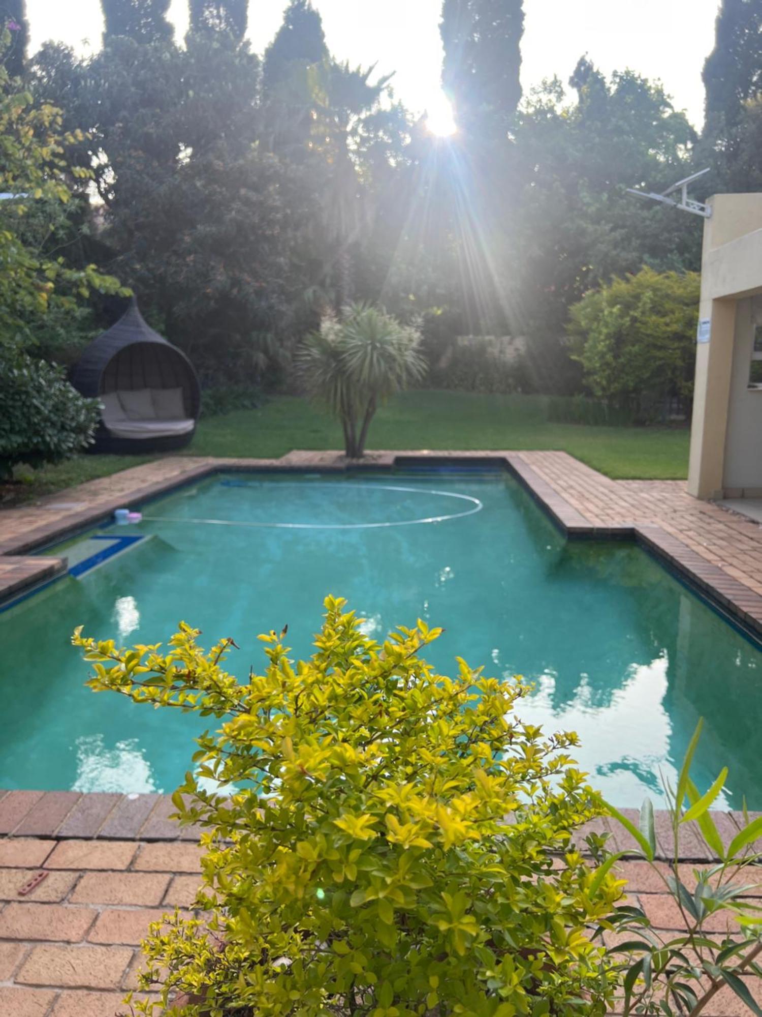 Matina Guest House Johannesburg Buitenkant foto